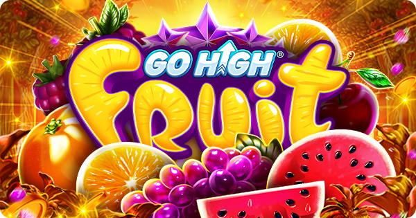 Logotipo do jogo 'Go High Fruit' da RubyPlay, com a palavra 'Go High' em destaque azul e 'Fruit' em amarelo vibrante, estilizado com a forma de frutas. Ao redor, diversas frutas coloridas como melancia, uvas, laranjas, e maçãs estão dispostas sobre um fundo dourado e brilhante, sugerindo um caça-níqueis com tema de frutas.