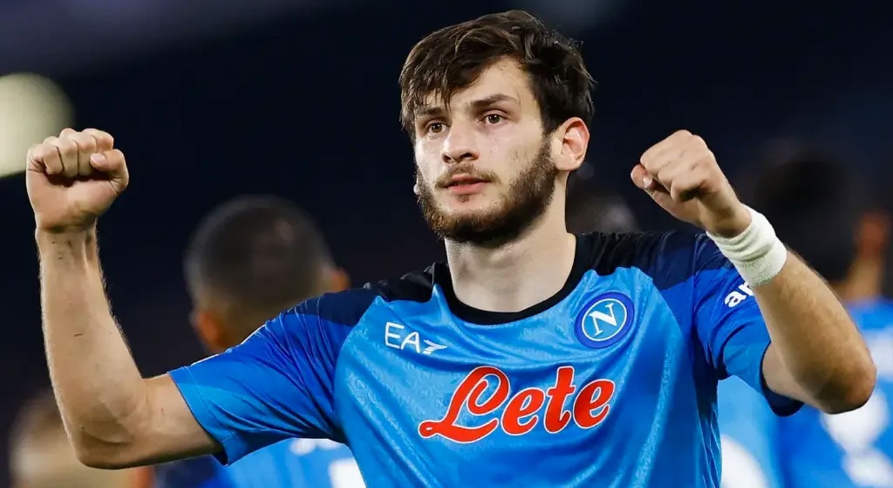 Na volta do Italiano, líder Napoli pega a Inter, em Milão