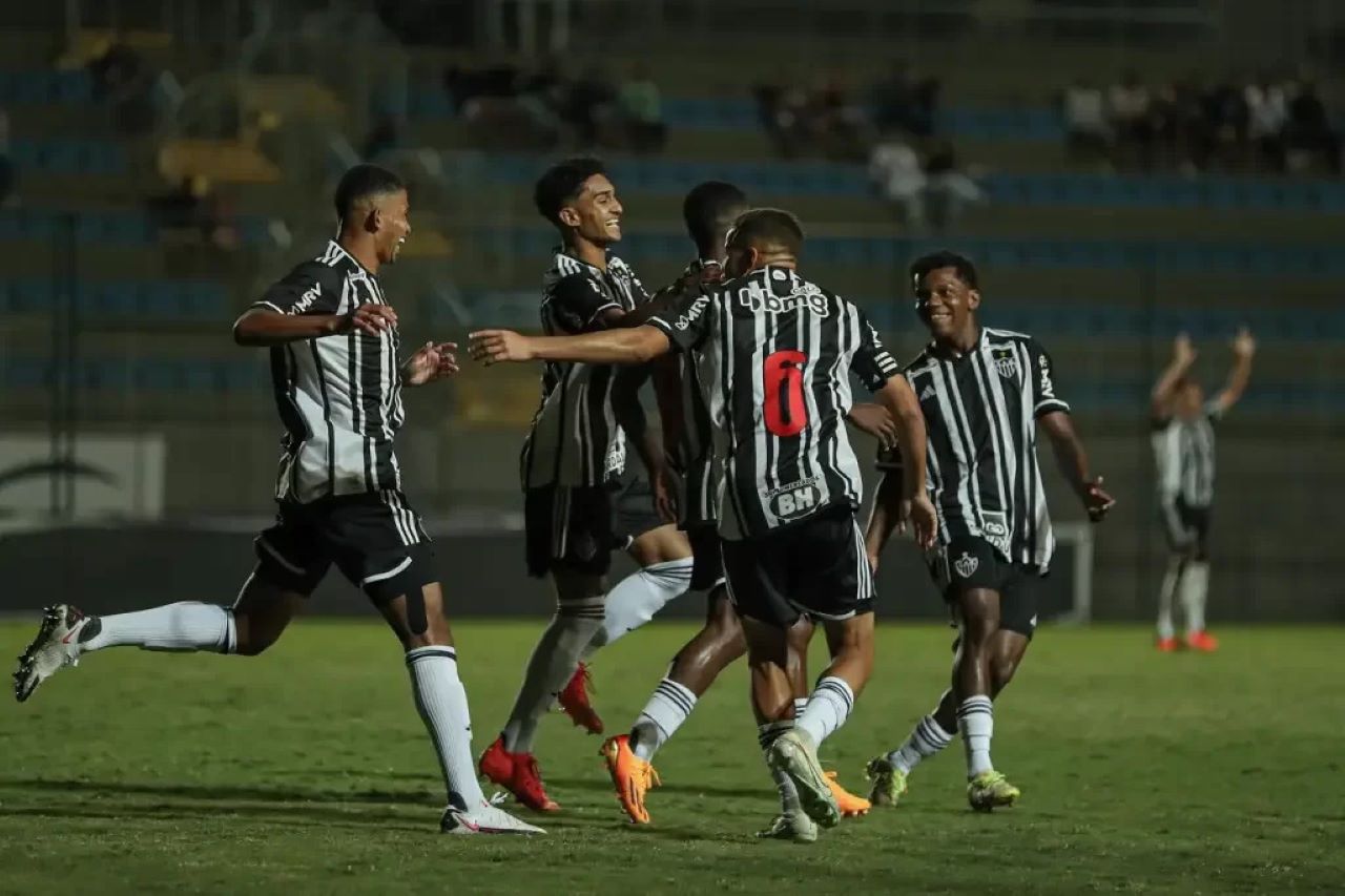 Segunda-feira (17/7) - Goiás recebe o Atlético-MG pela 15ª rodada do Brasileirão