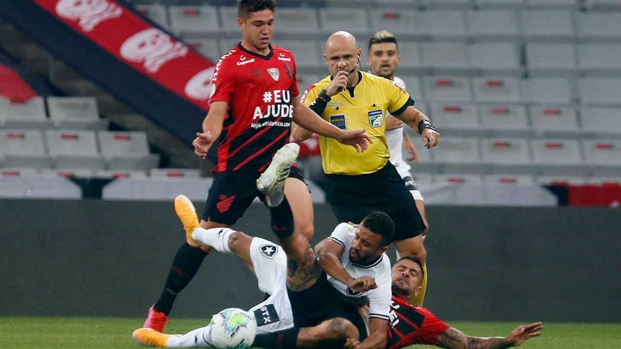 Última rodada do BR-22 pega fogo com luta por vaga na Libertadores